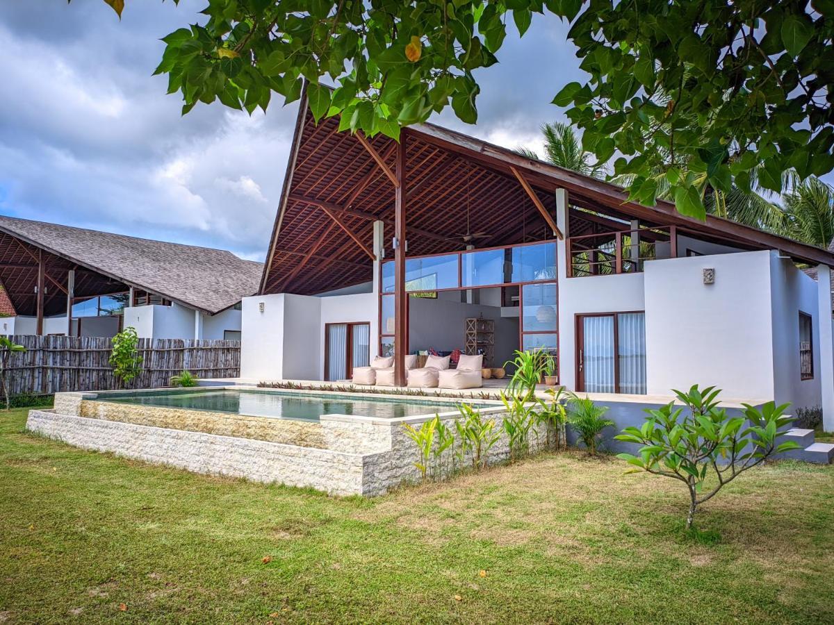 The Club Villas Lombok Sekotong Exterior foto